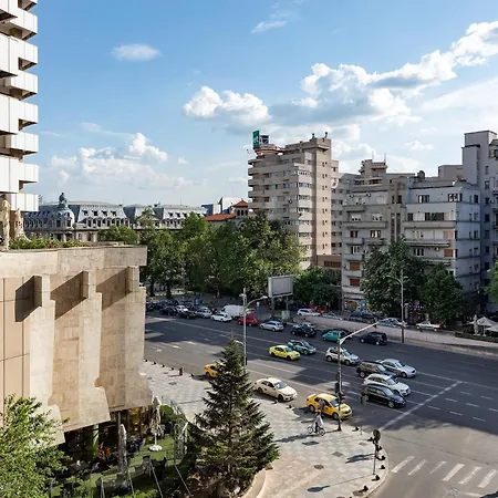 Qult - Orient Express Appartement Boekarest